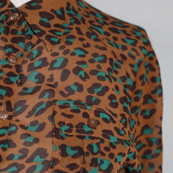 Leopard Crop Top - Picture 4 of 15